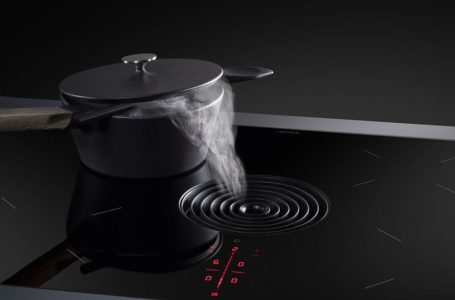 Kochfeldabzug BORA Pure im Detail mit dampfendem Kochtopf